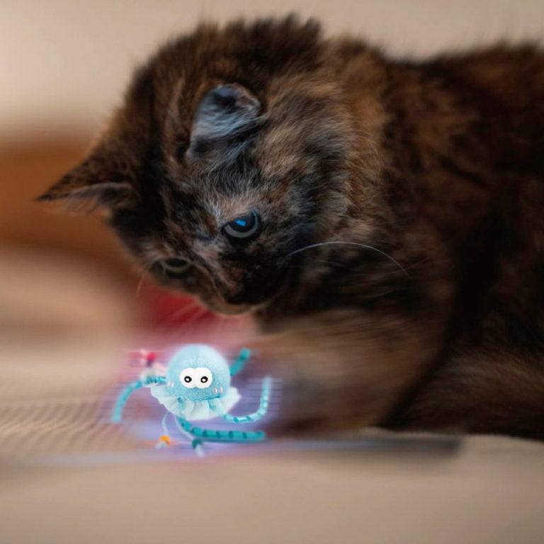 GiGwi Shining Friends Jellyfish with activated LED light & Catnip inside