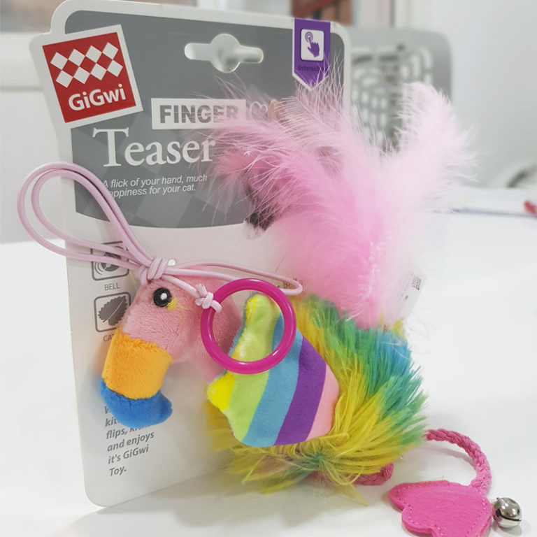GiGwi Finger ring bird Blue & Pink with Crinkle Paper and Bell inside
